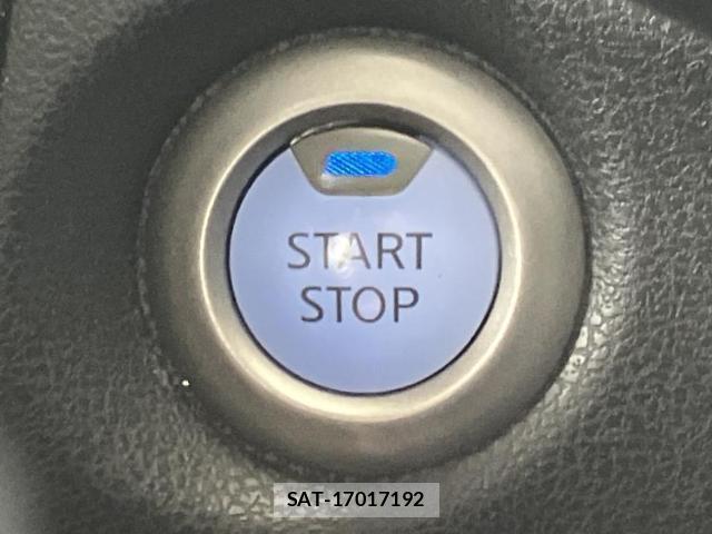 Nissan NOTE 2019-06 8653736-17
