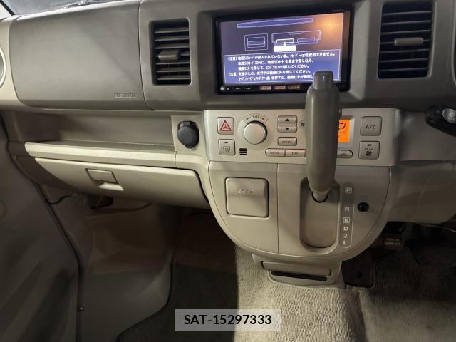 Nissan CLIPPER RIO 2014-01 8652800-14