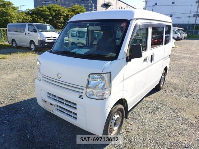Nissan CLIPPER VAN 2018-08 8648681-0