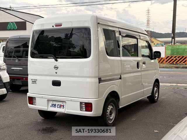 Nissan CLIPPER VAN 2022-08 8651176-12