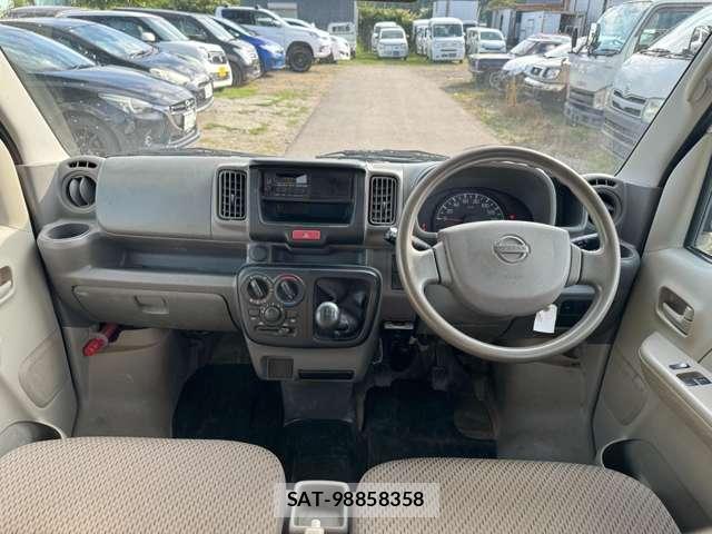 Nissan CLIPPER VAN 2017-03 8651750-13