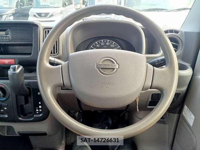 Nissan CLIPPER VAN 2017-06 8652048-16