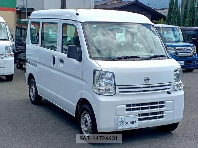 Nissan CLIPPER VAN 2017-06 8652048-18