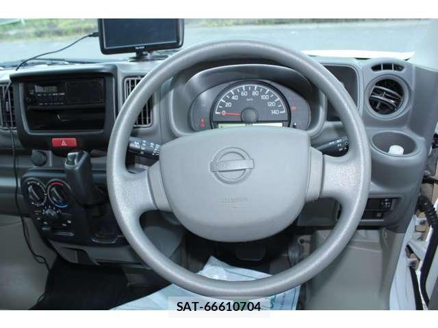 Nissan CLIPPER VAN 2018-11 8653437-8