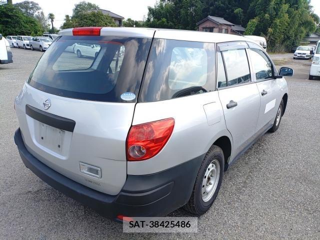 Nissan NV150 AD 2017-08 8647559-2