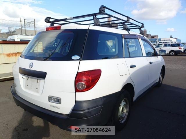 Nissan NV150 AD 2017-08 8653379-2