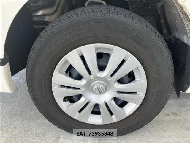 Nissan NV350 Caravan 2019-10 8648182-17