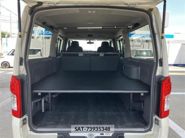 Nissan NV350 Caravan 2019-10 8648182-6