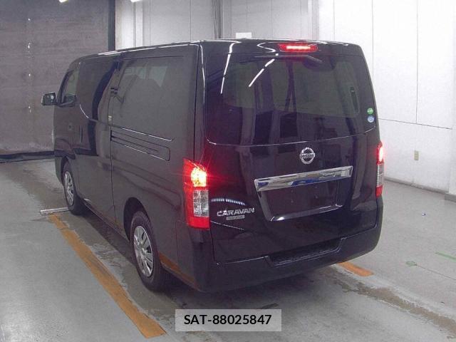 Nissan NV350 Caravan 2020-06 8648719-1