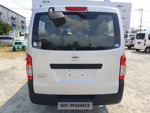 Nissan CARAVAN WAGON 2013-08 8648666-3