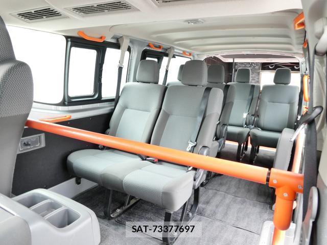 Nissan CARAVAN WAGON 2019-05 8652524-17