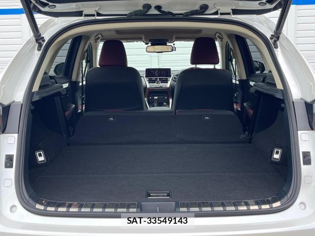 Lexus NX 2018-09 8646892-9