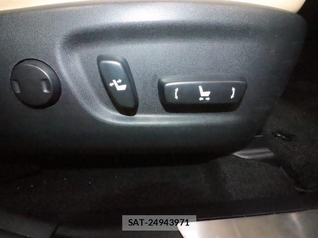 Lexus NX 2015-02 8647751-7