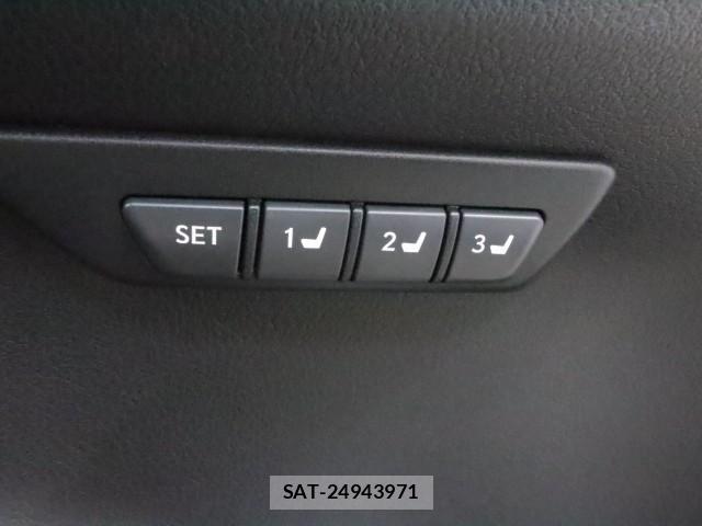 Lexus NX 2015-02 8647751-8