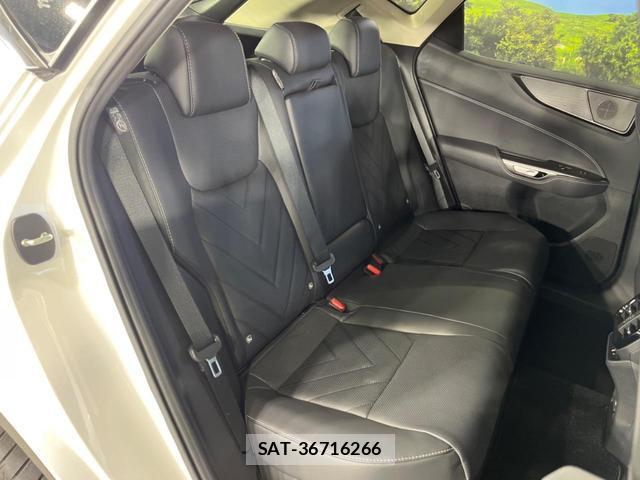 Lexus NX 2024-06 8647925-9
