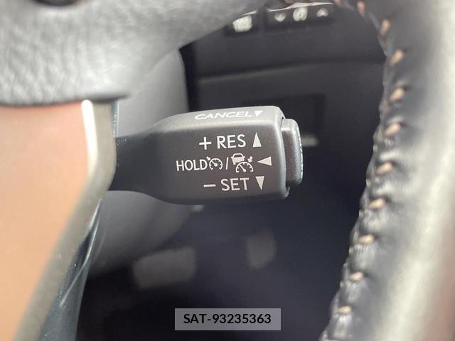 Lexus NX 2019-12 8647989-6
