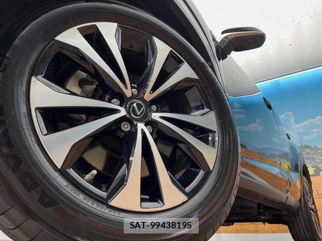 Lexus NX 2017-11 8648419-13
