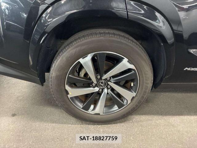 Lexus NX 2021-06 8649243-4