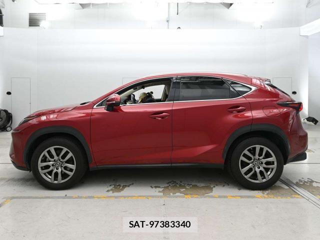 Lexus NX 2018-06 8649253-11