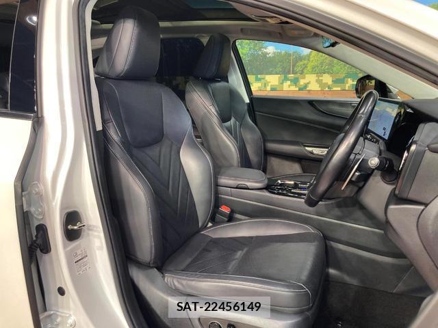 Lexus NX 2023-07 8649868-7
