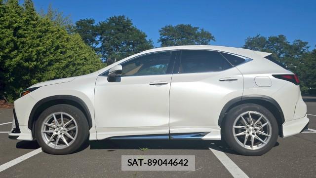 Lexus NX 2023-04 8651319-10