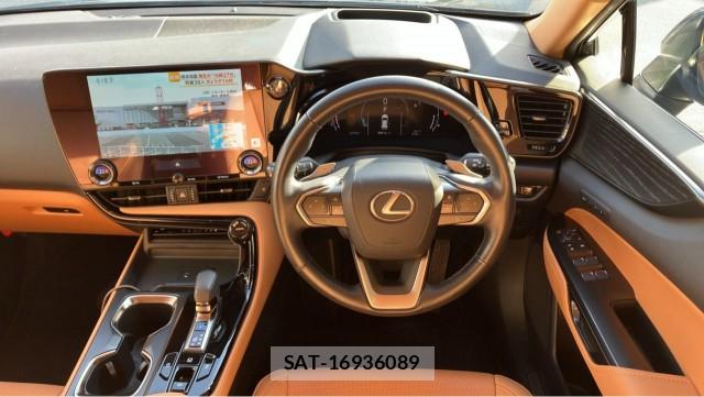 Lexus NX 2023-11 8651456-16