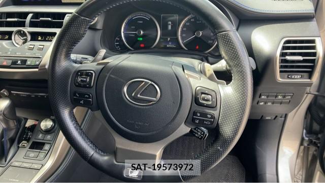 Lexus NX 2020-11 8651477-16