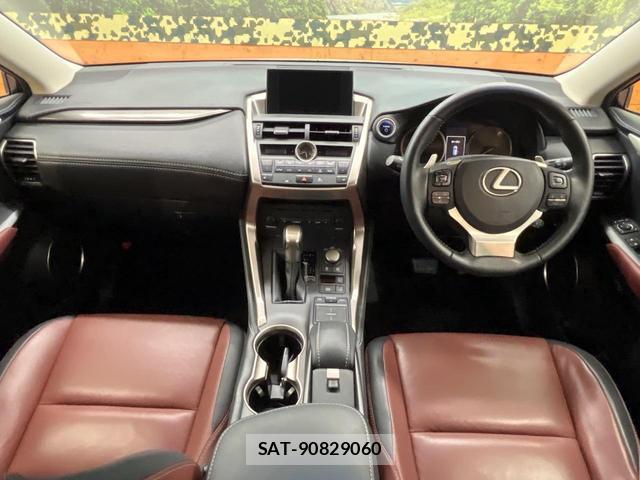 Lexus NX 2015-01 8652634-1