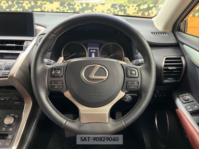 Lexus NX 2015-01 8652634-10