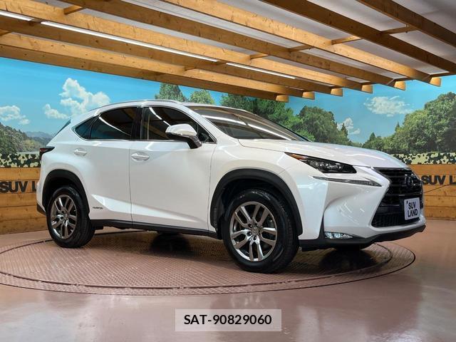 Lexus NX 2015-01 8652634-15