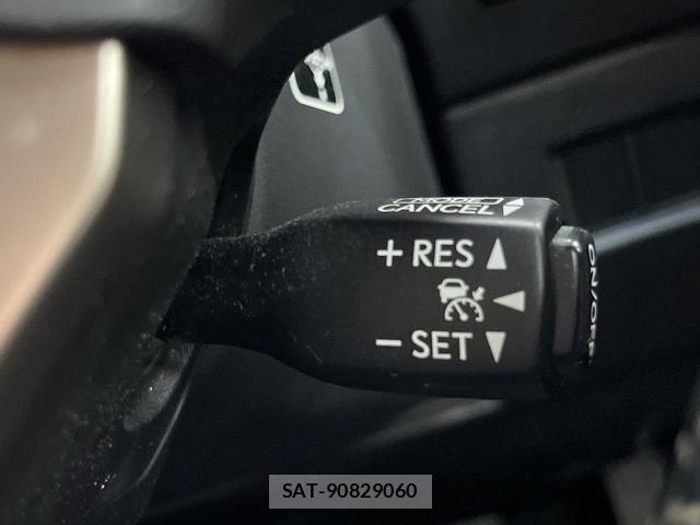 Lexus NX 2015-01 8652634-4