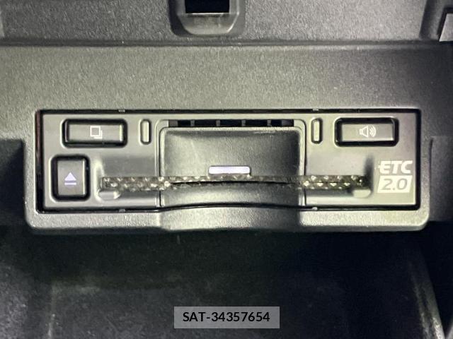 Lexus NX 2023-04 8653575-17