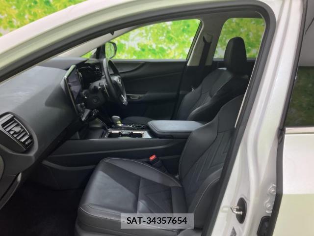 Lexus NX 2023-04 8653575-5