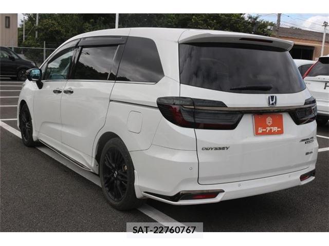 Honda ODYSSEY 2024-03 8651902-12