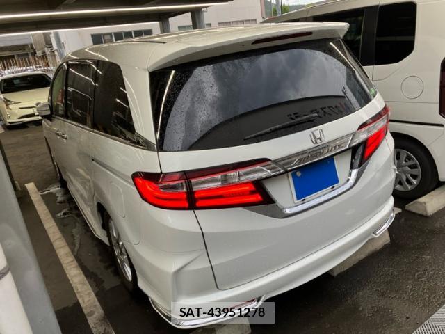 Honda ODYSSEY 2013-11 8648533-13