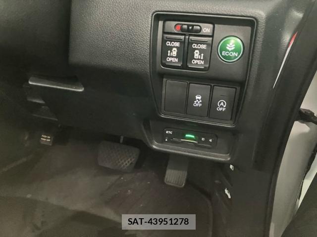 Honda ODYSSEY 2013-11 8648533-18