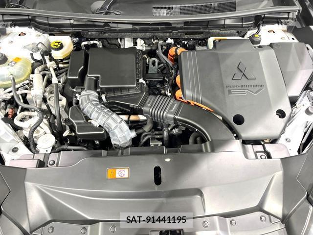 Mitsubishi OUTLANDER PHEV 2022-07 8646623-18