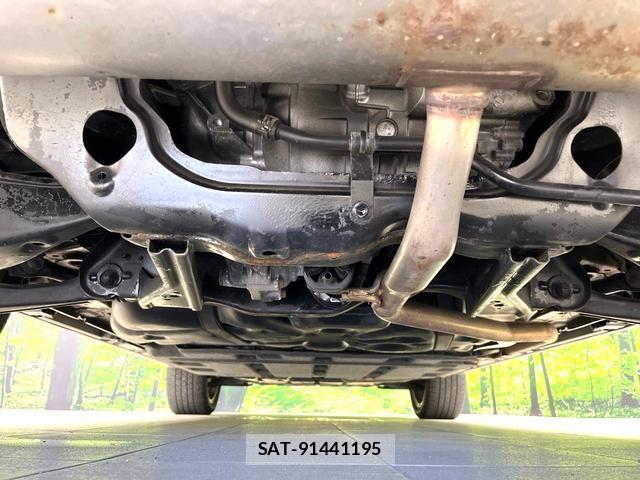 Mitsubishi OUTLANDER PHEV 2022-07 8646623-19