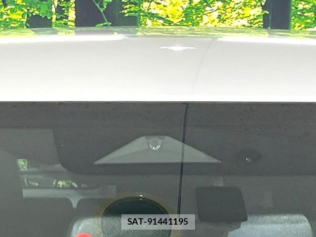 Mitsubishi OUTLANDER PHEV 2022-07 8646623-4