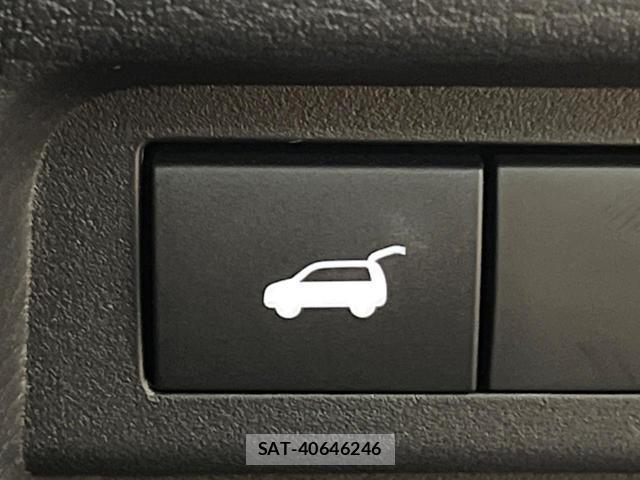 Mitsubishi OUTLANDER PHEV 2024-01 8647299-4
