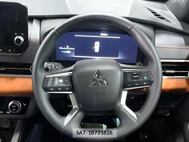 Mitsubishi OUTLANDER PHEV 2022-10 8647300-10