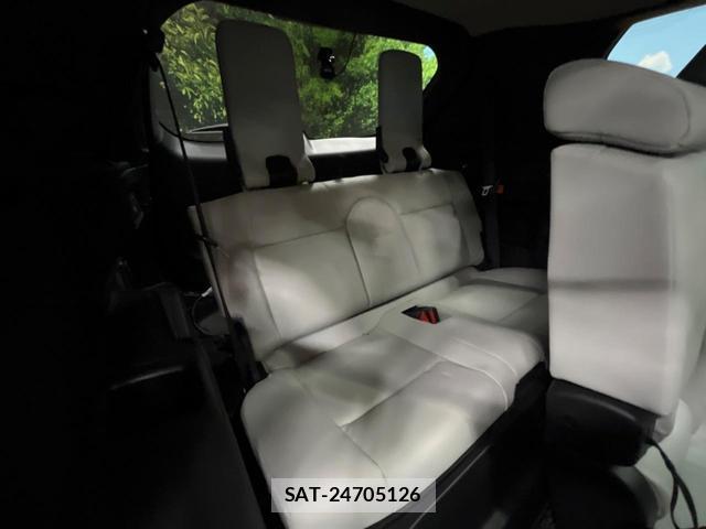 Mitsubishi OUTLANDER PHEV 2022-06 8647315-10