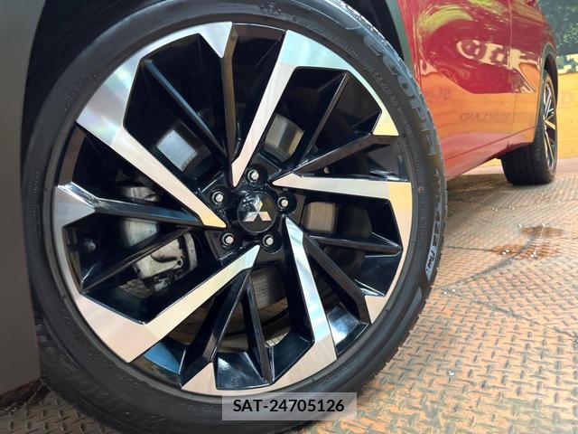 Mitsubishi OUTLANDER PHEV 2022-06 8647315-14