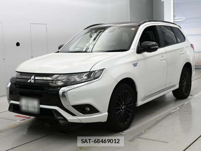 Mitsubishi OUTLANDER PHEV 2021-02 8648969-0