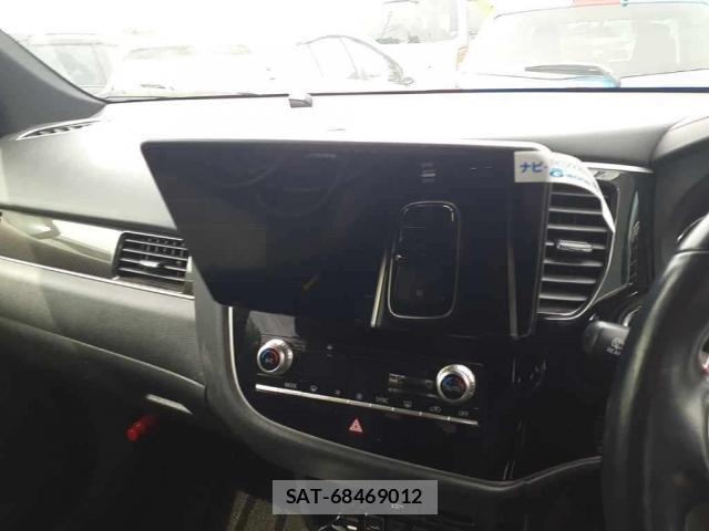 Mitsubishi OUTLANDER PHEV 2021-02 8648969-3