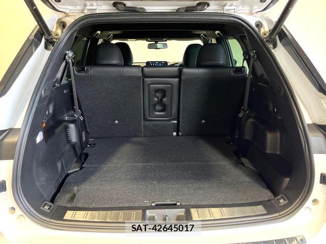Mitsubishi OUTLANDER PHEV 2021-12 8649368-11