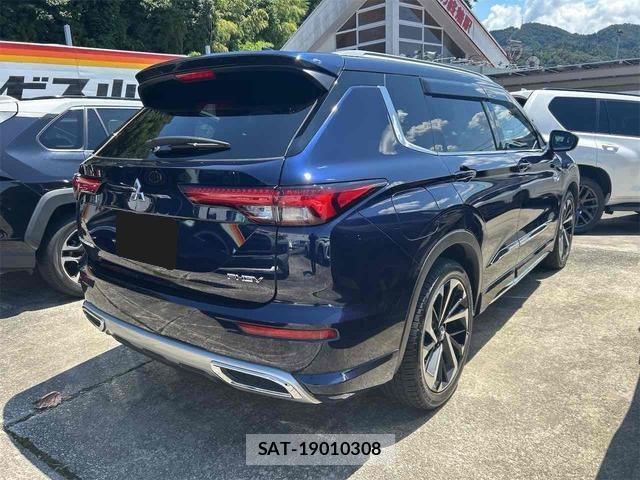 Mitsubishi OUTLANDER PHEV 2022-07 8649495-1
