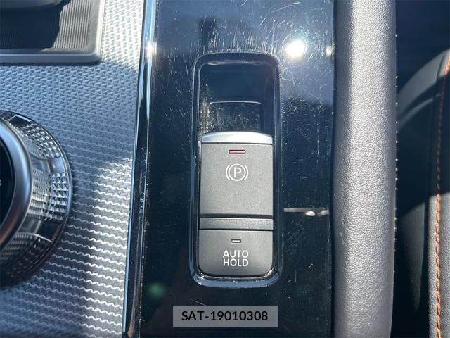 Mitsubishi OUTLANDER PHEV 2022-07 8649495-18