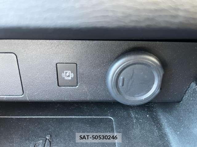 Mitsubishi OUTLANDER PHEV 2022-06 8649741-10