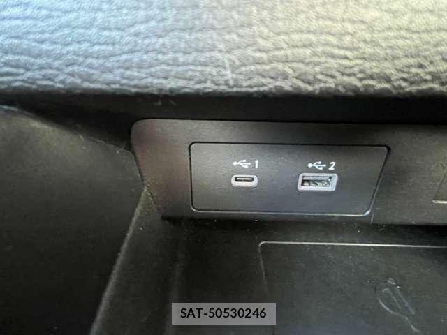 Mitsubishi OUTLANDER PHEV 2022-06 8649741-9
